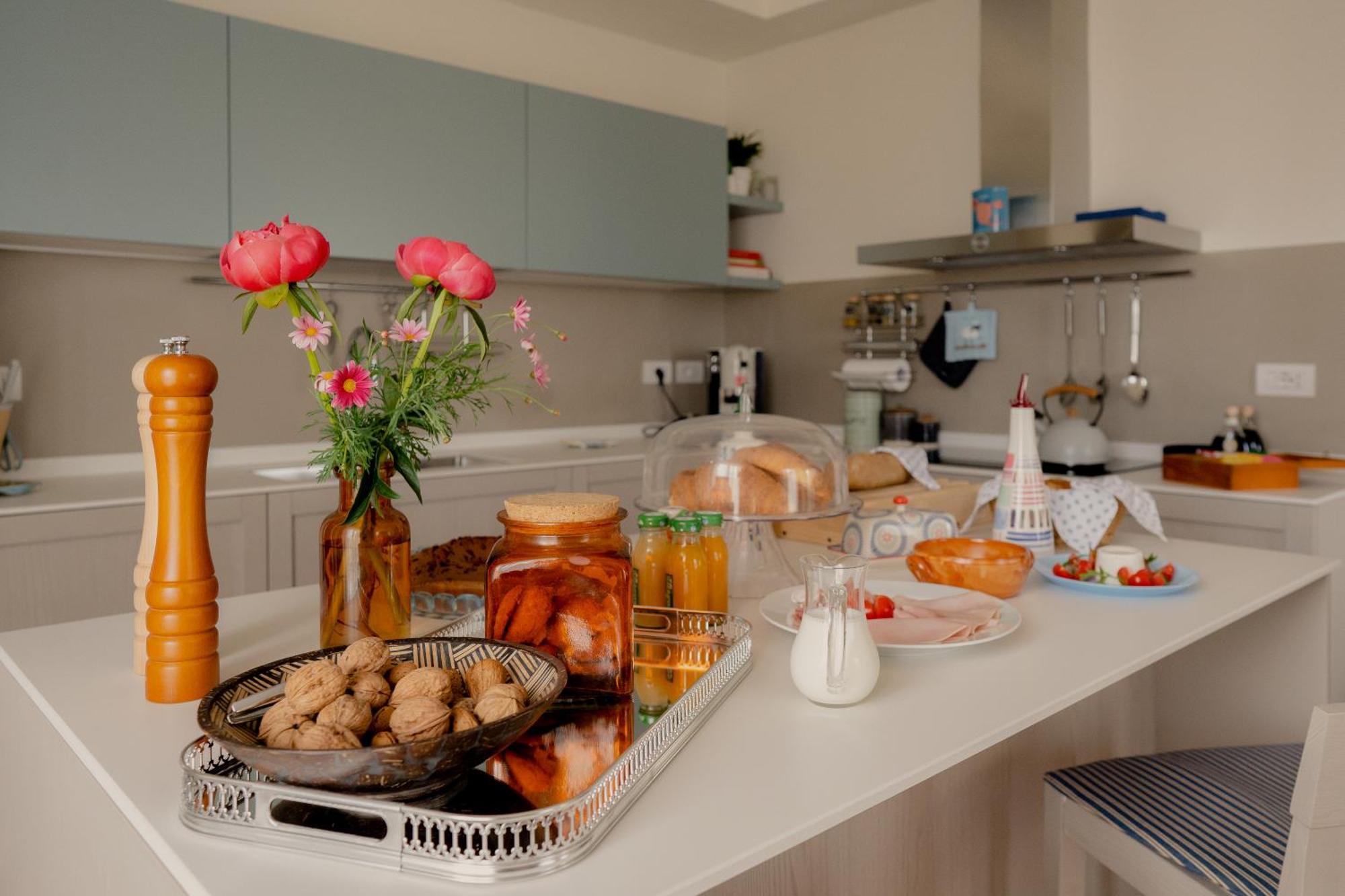 Ai Quattro Ulivi B&B Monte Urano Bagian luar foto